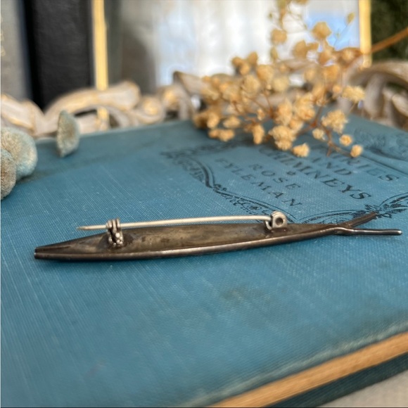 Vintage Sterling Turquoise Modernist Fish Sardine Pin - Picture 4 of 5